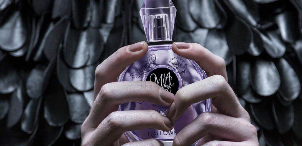 Halloween Mia Me Mine perfume